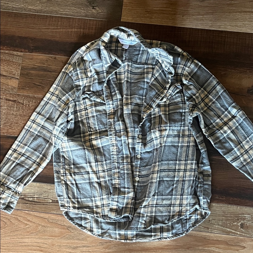 Old Navy Plaid Button Down Shirt - Gray and Cream